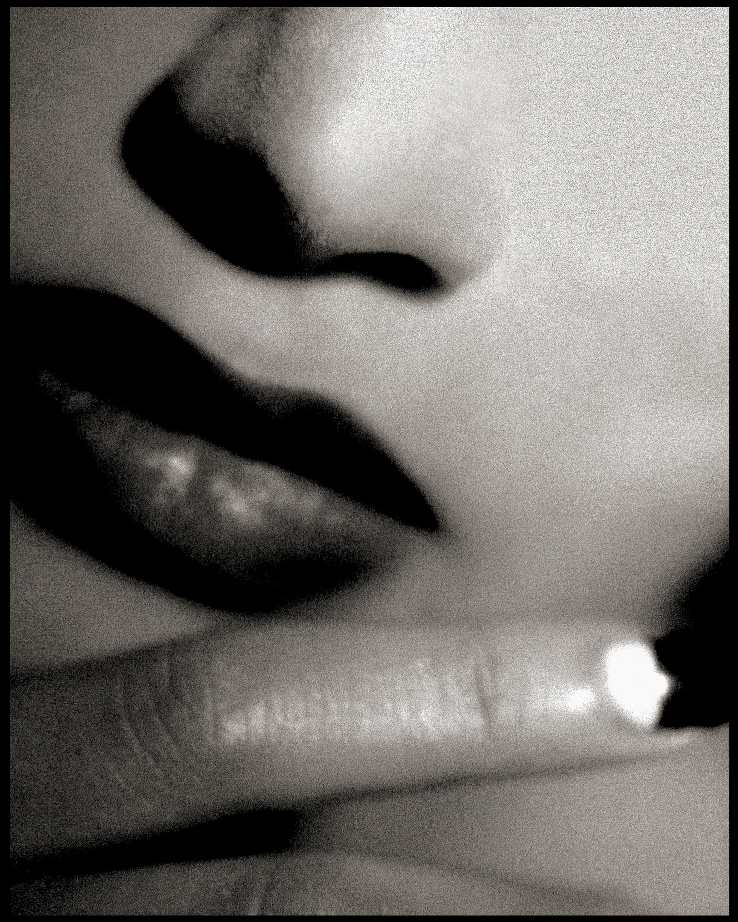 083 — Lips for Elle, Praha, 1996
